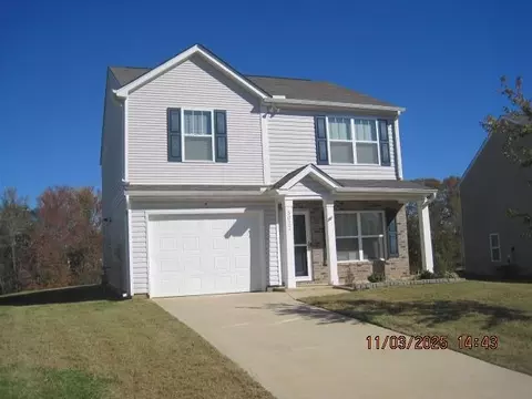 5022 Pratt Dr, Boiling Springs, SC 29316