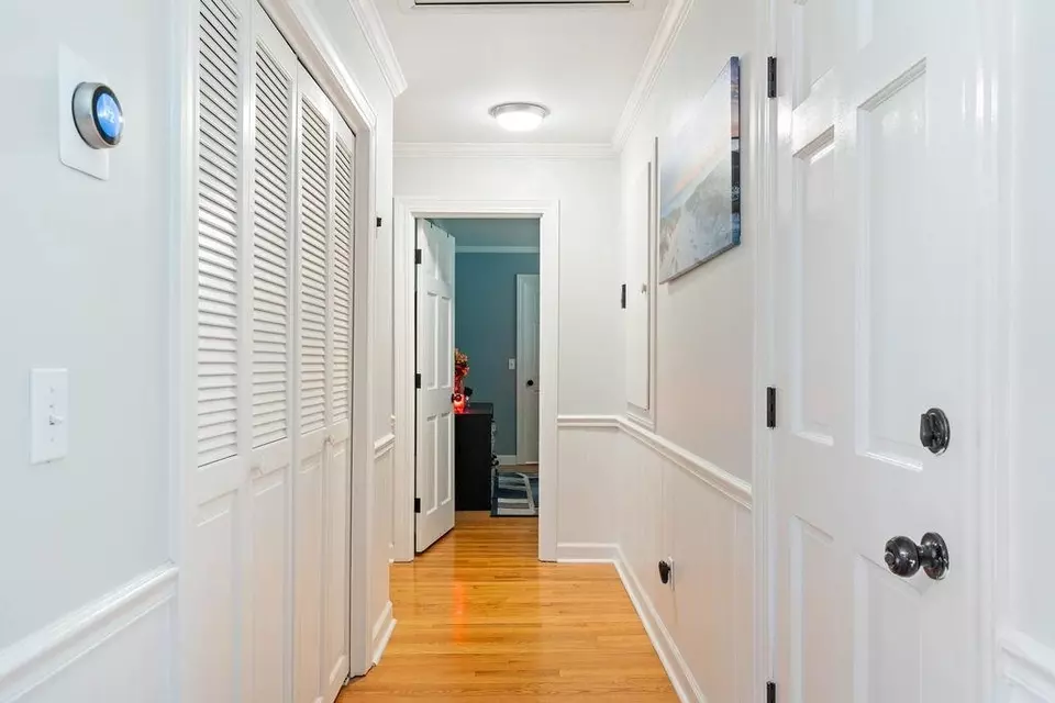 Entry Way - 101 Hidden Hill Rd, Union, SC 29379 photo 5 of 6