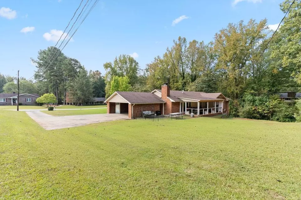 Exterior - 101 Hidden Hill Rd, Union, SC 29379 photo 10 of 11