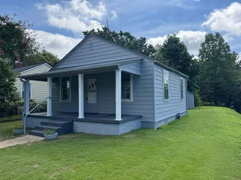 707 Southern St, Spartanburg, SC 29303