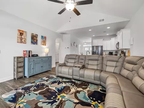 Living - 845 Judah Dr, Moore, SC 29369 photo 4 of 4