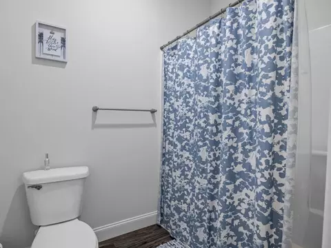 Bath - 845 Judah Dr, Moore, SC 29369 photo 6 of 6