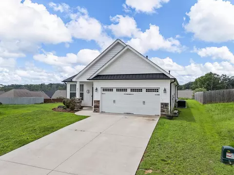 Exterior - 845 Judah Dr, Moore, SC 29369 photo 3 of 11