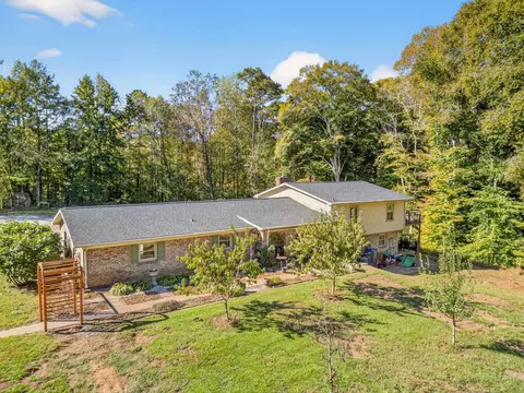 102 Bates Rd, Gaffney, SC 29340