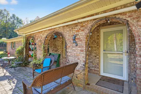 102 Bates Rd, Gaffney, SC 29340 photo 2
