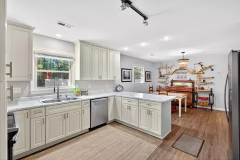 102 Bates Rd, Gaffney, SC 29340 photo 10