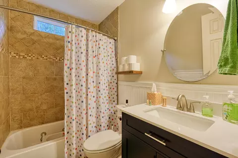 Bath - 134 W Celestial Dr, Greer, SC 29651 photo 1 of 3