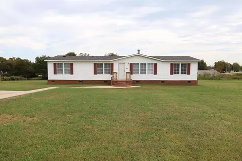 526 Ellis Ferry Rd, Gaffney, SC 29341