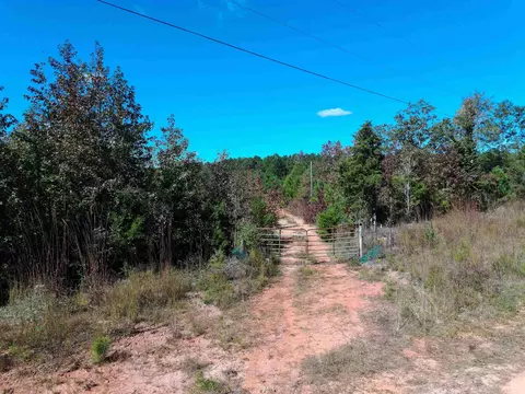 1950 Ridge Rd, Enoree, SC 29335
