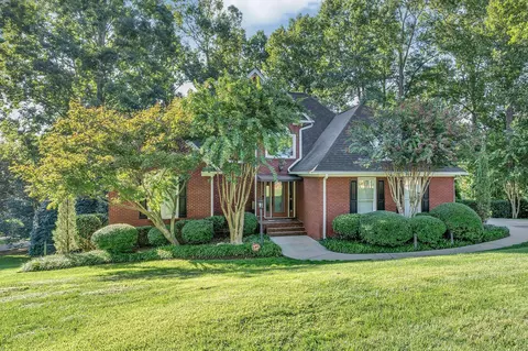 452 Old Iron Works Rd, Spartanburg, SC 29302