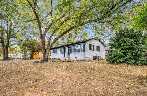 131 Lincoln Dr, Gaffney, SC 29341
