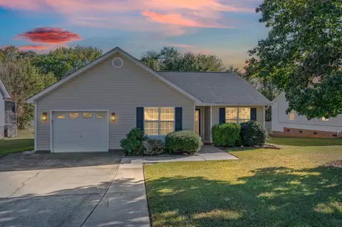 33 Michell Dr, Taylors, SC 29687