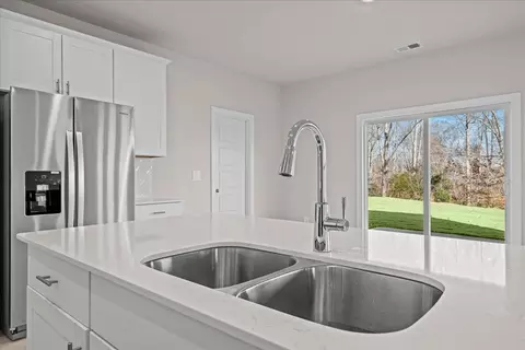 1620 Switchback Cir, Moore, SC 29369 photo 8