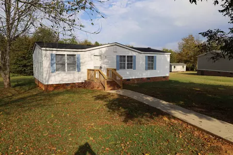 138 Songbird Ln, Gaffney, SC 29341