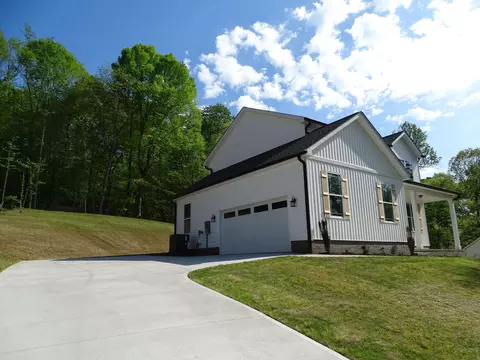Exterior - 751 Pearson Town Rd, Moore, SC 29369 photo 6 of 6