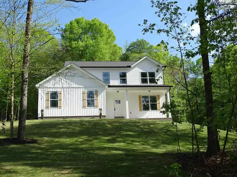 Exterior - 751 Pearson Town Rd, Moore, SC 29369 photo 4 of 6