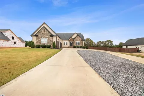 351 Terra Plains Dr, Greer, SC 29651