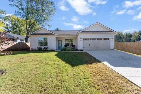 5 Hall Rd # A, Greenville, SC 29609