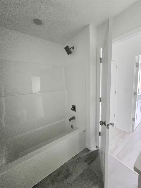 Bath - 230 Oak Rd, Pacolet, SC 29372 photo 3 of 3