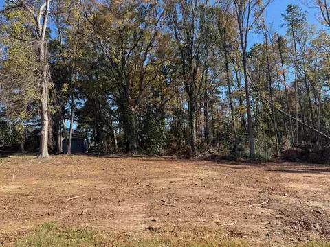 123 Wolf King Way, Woodruff, SC 29388