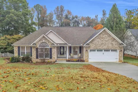 854 Thackston Dr, Spartanburg, SC 29307