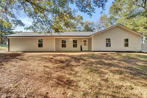 16 Willow Pines Ct, Spartanburg, SC 29303