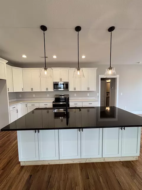 Kitchen - 724 Mello Dr, Lyman, SC 29365 photo 2 of 3