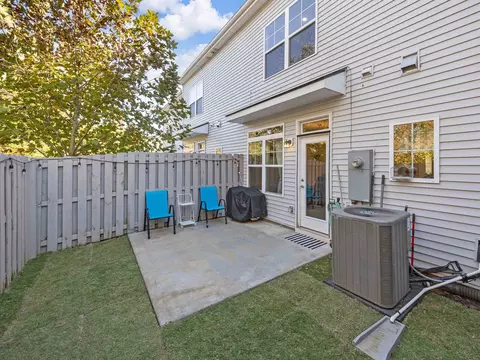 Exterior - 15 Jaycee Ct, Greenville, SC 29607 photo 6 of 7