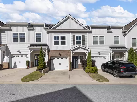 Exterior - 15 Jaycee Ct, Greenville, SC 29607 photo 2 of 7