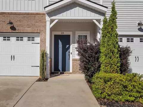 Exterior - 15 Jaycee Ct, Greenville, SC 29607 photo 4 of 7