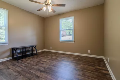300 Darwin Rd, Gaffney, SC 29340 photo 23