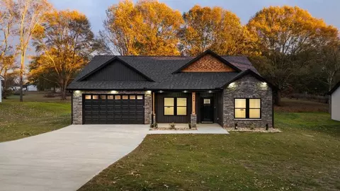 119 Bell Ave, Inman, SC 29349