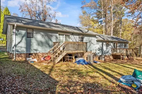 Exterior - 281 Willow Ct, Central, SC 29630 photo 4 of 4