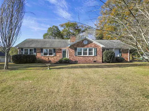 804 Thackston Dr, Spartanburg, SC 29307