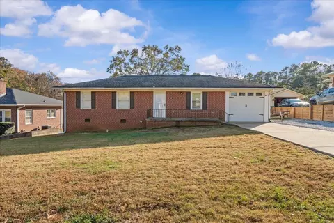 108 Clinton Dr, Anderson, SC 29621