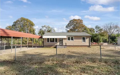 350 Dakota St, Spartanburg, SC 29303