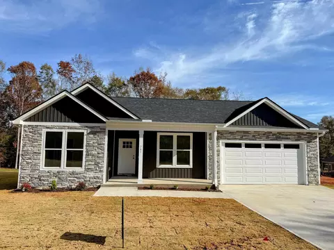 761 Garland Dr, Spartanburg, SC 29301