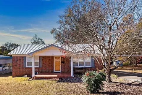 205 Lakeview Hts, Union, SC 29379