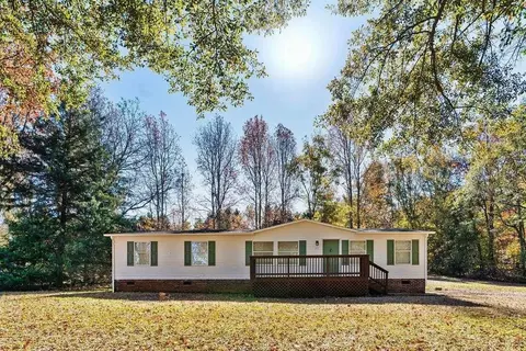 27 Shasta Dr, Lyman, SC 29365