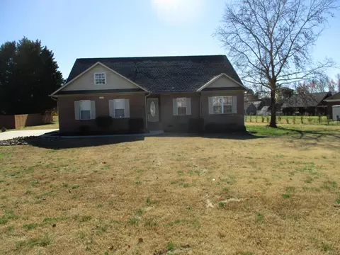 312 Rolling Meadow Ct, Spartanburg, SC 29303