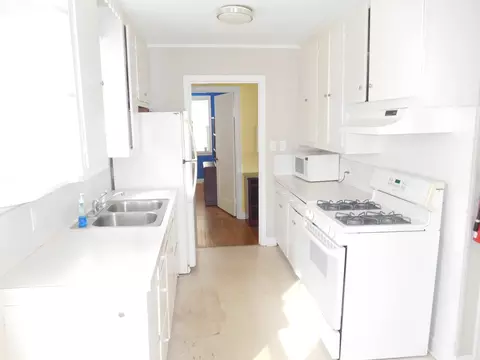 Kitchen - 604 E Oneal Street St, Gaffney, SC 29340 photo 2 of 2