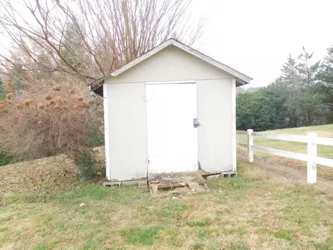 Exterior - 604 E Oneal Street St, Gaffney, SC 29340 photo 3 of 5
