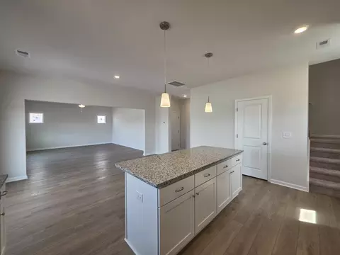 426 Dodger Ave, Chesnee, SC 29323 photo 9