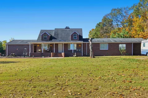 229 Falling Creek Rd, Spartanburg, SC 29301