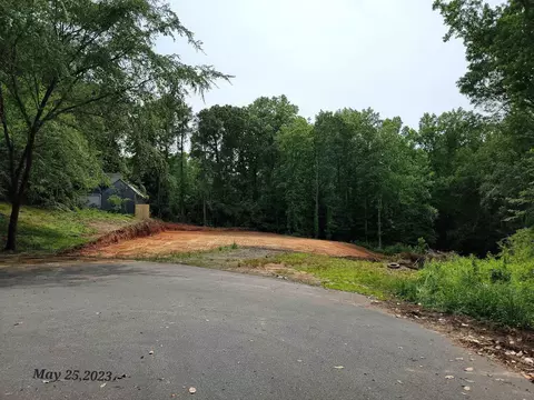 129 Woodruff Ln, Moore, SC 29369