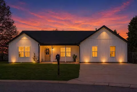 206 Dexter Bend Ct, Fountain Inn, SC 29644