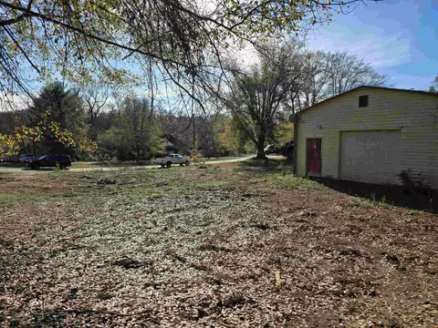 280 Center St, Mayo, SC 29368