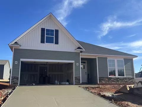 939 Gibbons St, Wellford, SC 29385
