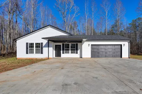 2225 Cowpens Pacolet Rd, Spartanburg, SC 29307