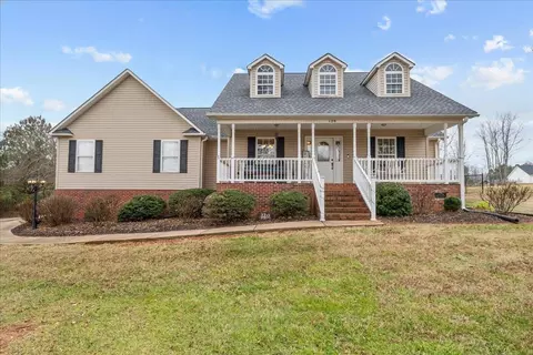120 Mccoy Cir, Gaffney, SC 29341
